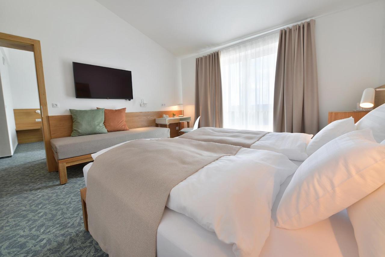 Wellness Hotel Happy Star 흐나니체 외부 사진