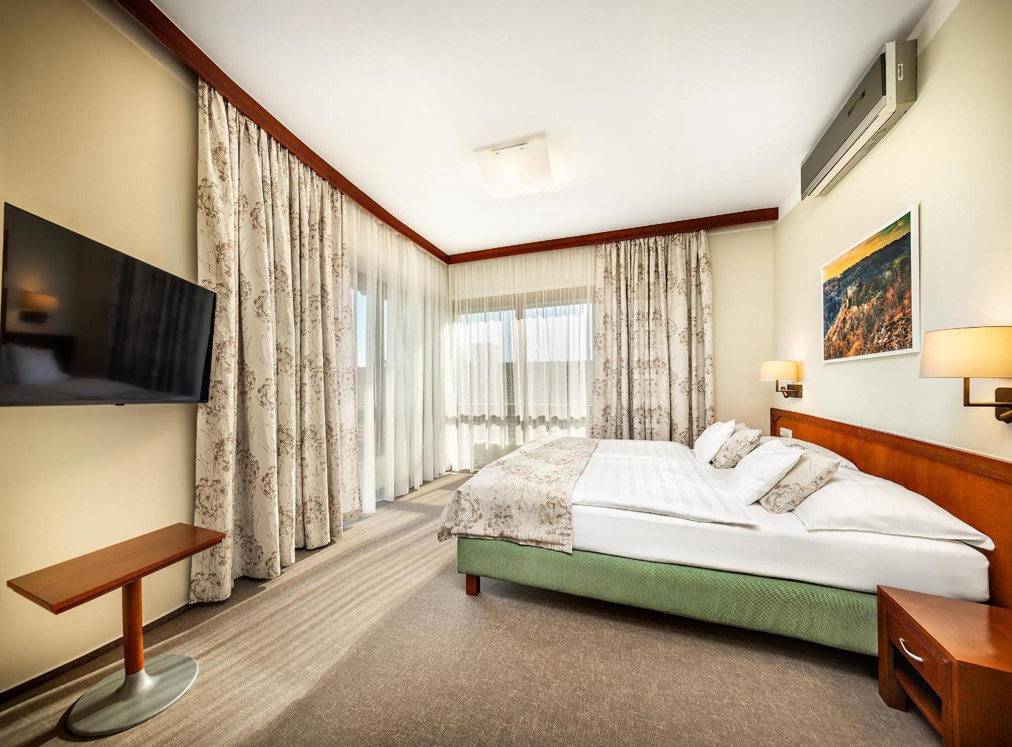 Wellness Hotel Happy Star 흐나니체 외부 사진